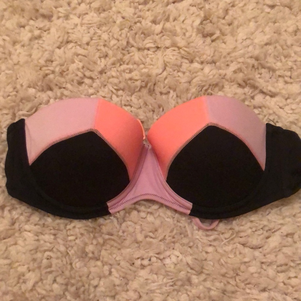 Victoria’s Secret “flirt bandeau”